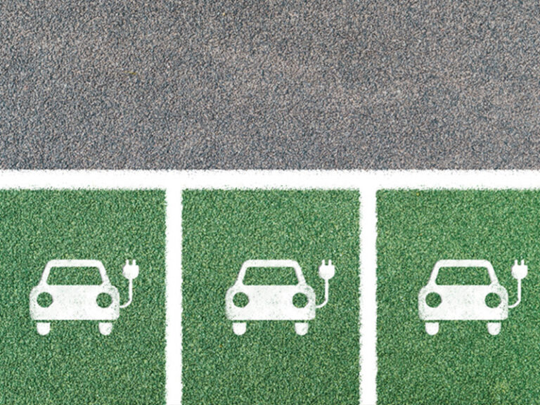 Ambitious US EV targets mean change is coming: how should retailers respond? blog image