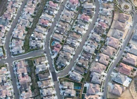 Top five factors to consider when choosing a location analytics partner