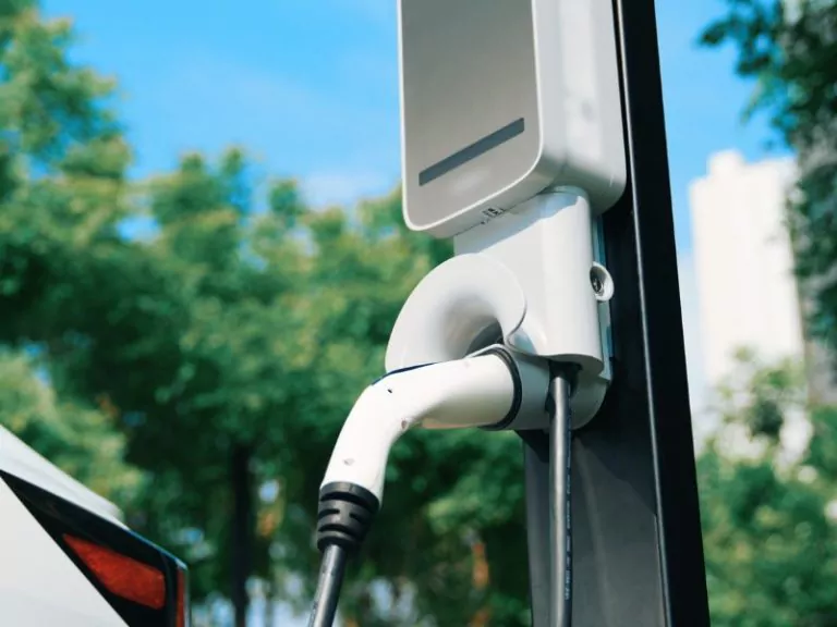 Kalibrate launches EV Pricing solution to transform electric vehicle charging operations mobile image